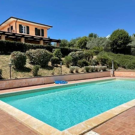 La Posta Di Bacco Bed & Breakfast Gualdo Cattaneo Екстериор снимка